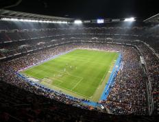 莱万多夫斯基意外战胜DWG，晋级下一阶段引爆全场！赛场气氛高涨